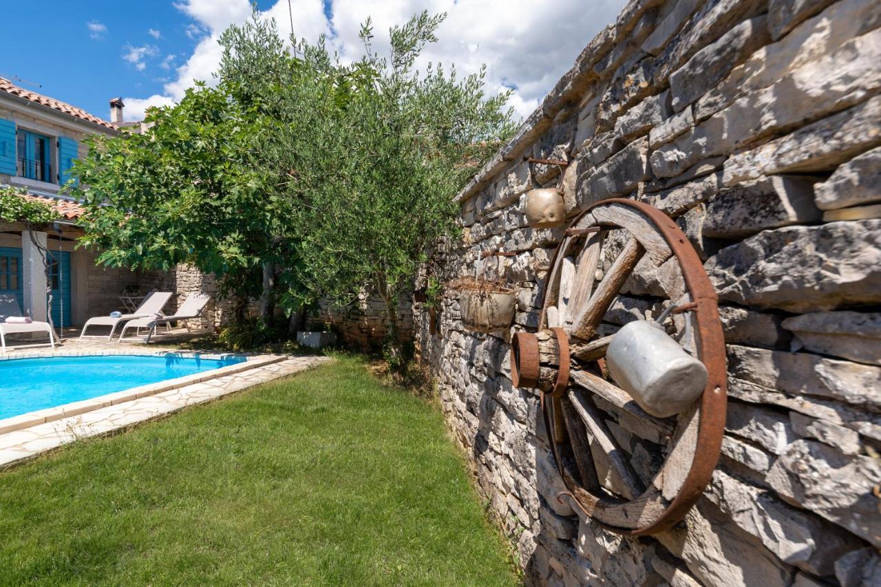 Villa Janko Sveti Lovreč Pazenatički Dış mekan fotoğraf