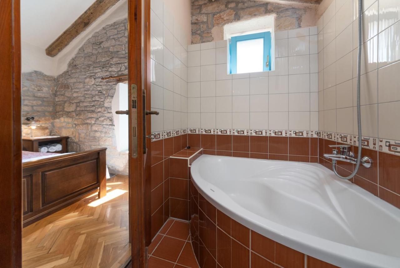 Villa Janko Sveti Lovreč Pazenatički Dış mekan fotoğraf